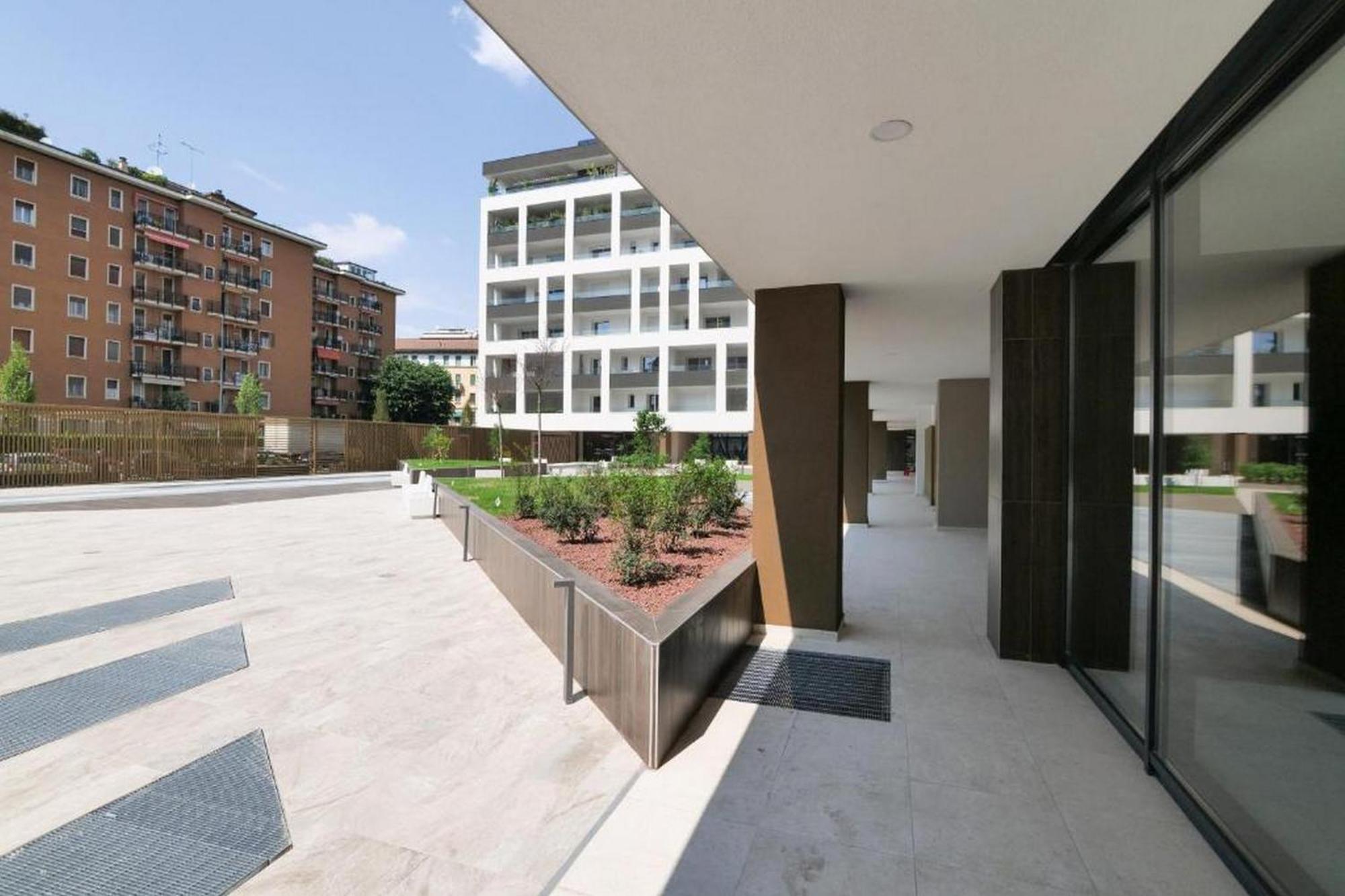 Lovely Terrace Apartment - Porta Romana District מילאנו מראה חיצוני תמונה
